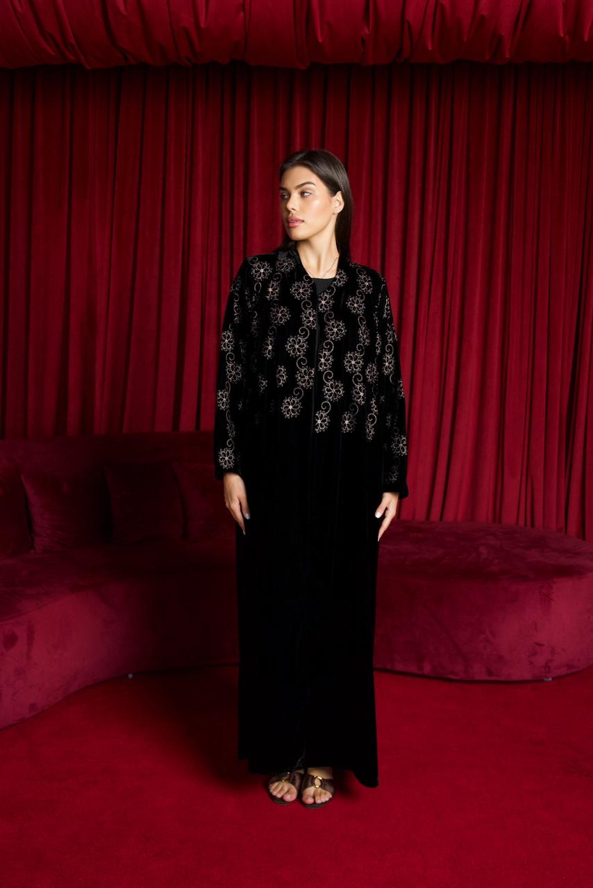 WC/25 Velvet – Midnight Black