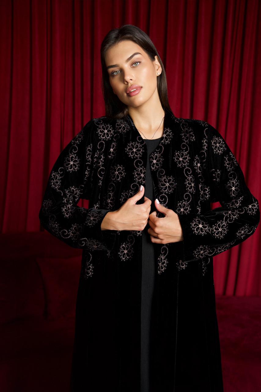 WC/25 Velvet – Midnight Black