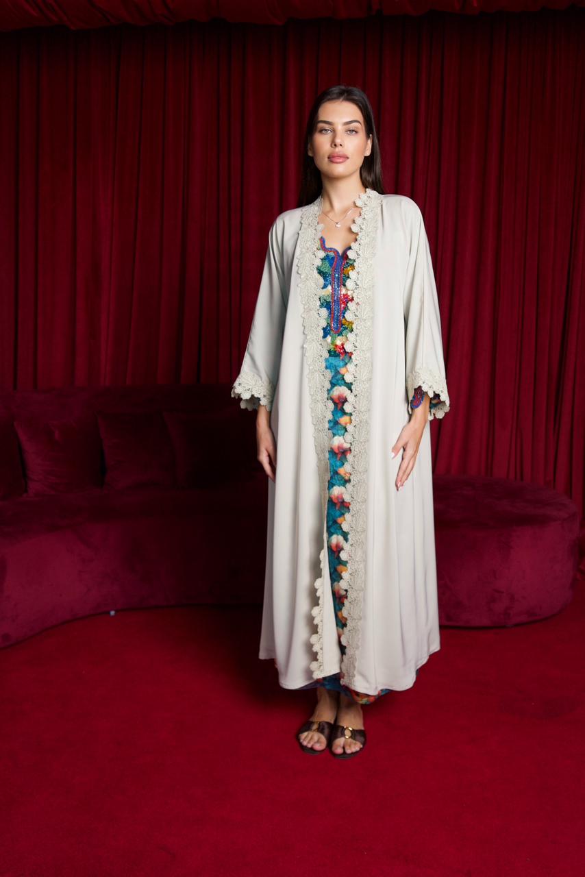 mkawrah abaya | flowers