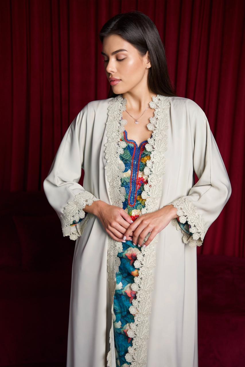 mkawrah abaya | flowers