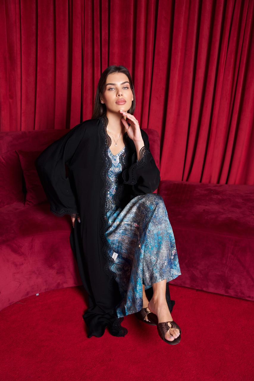 mkawrah abaya | waves